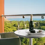 Отель Aqua Pedra Dos Bicos Design - Adults Friendly 4*