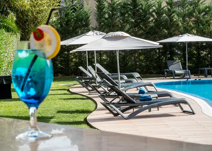 Aqua Pedra Dos Bicos Design - Adults Friendly