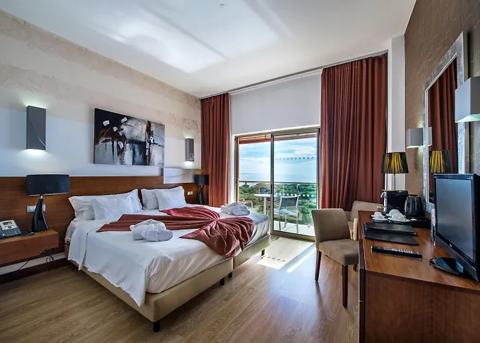 Aqua Pedra Dos Bicos Design - Adults Friendly Отель 4*